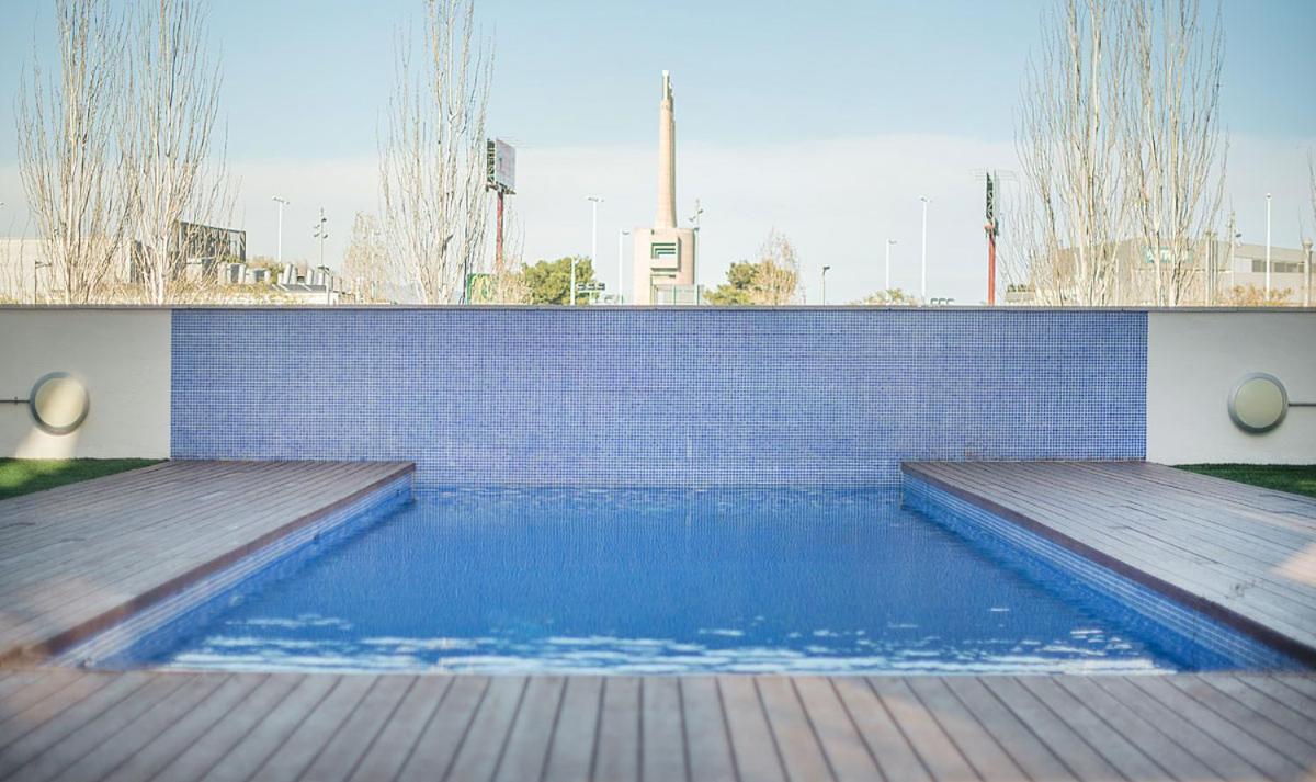 Large Terrace Luxury Apartment Sant Adrià de Besòs Eksteriør billede